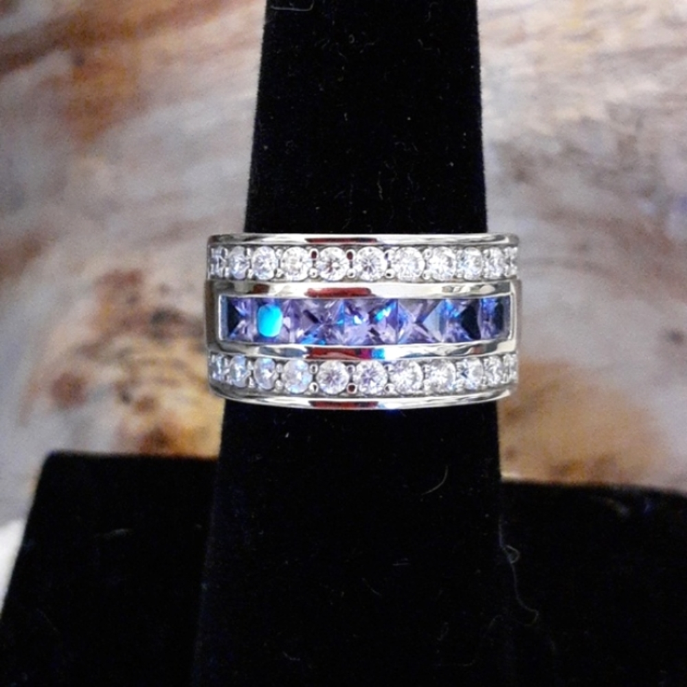 TANZANITE & MOISSANITE RING